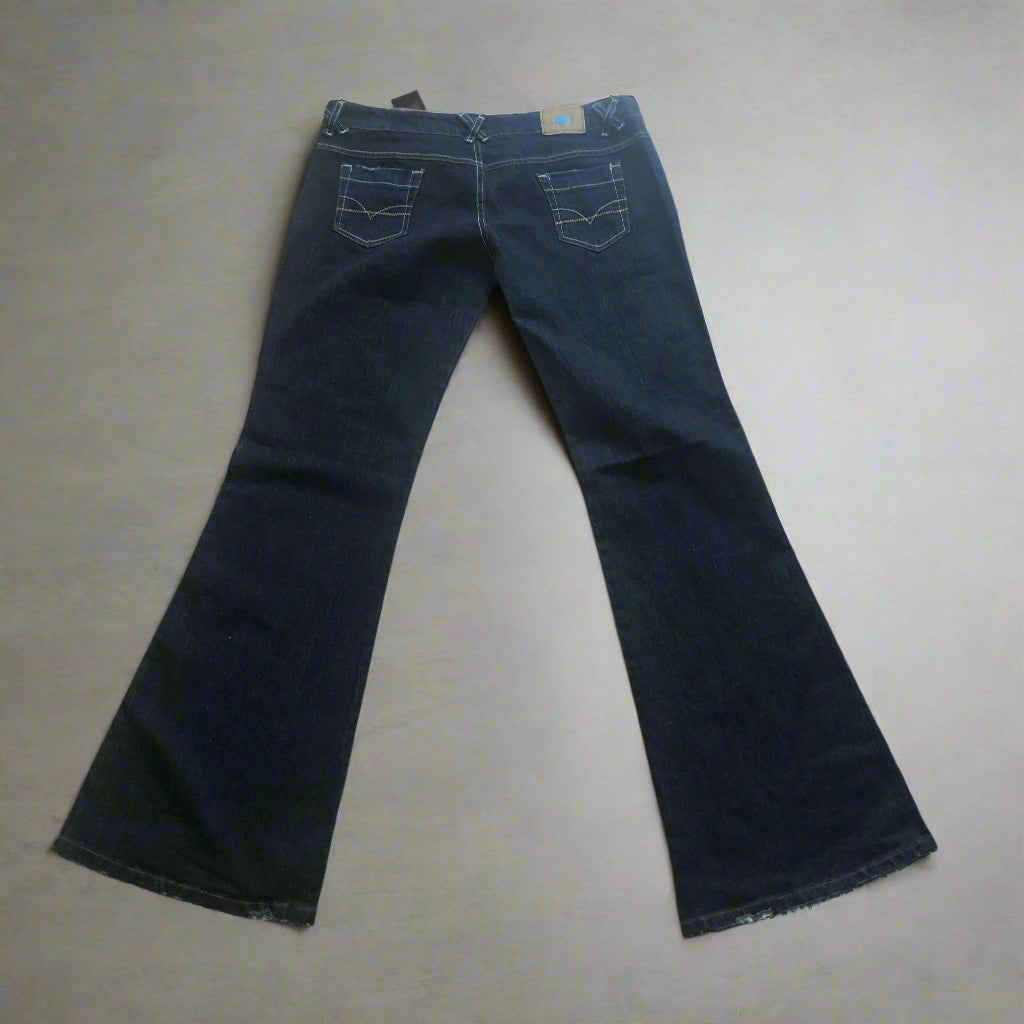 vintage low rise jeans // 'ג'ינס גזרה נמוכה וינטאג