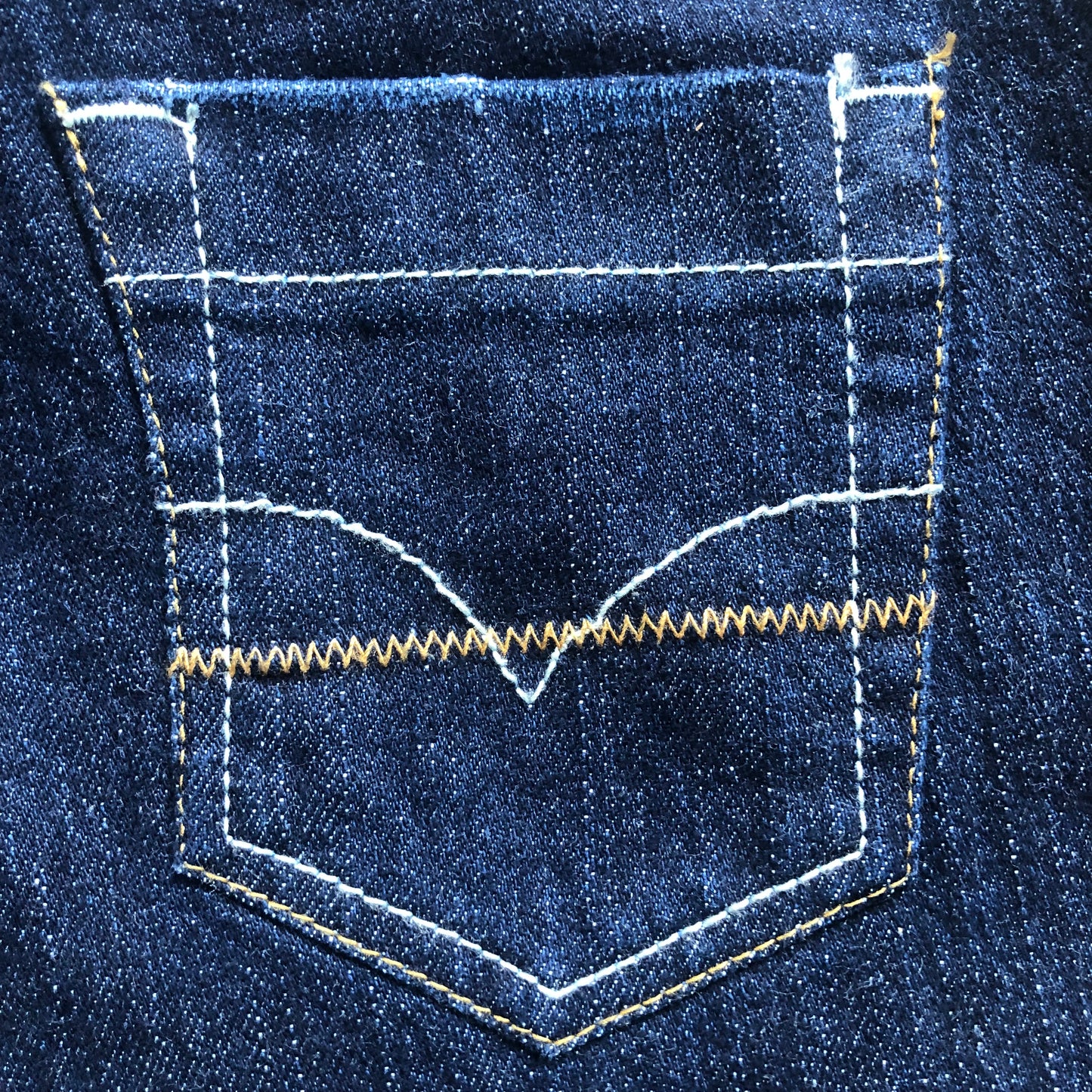 vintage low rise jeans // 'ג'ינס גזרה נמוכה וינטאג