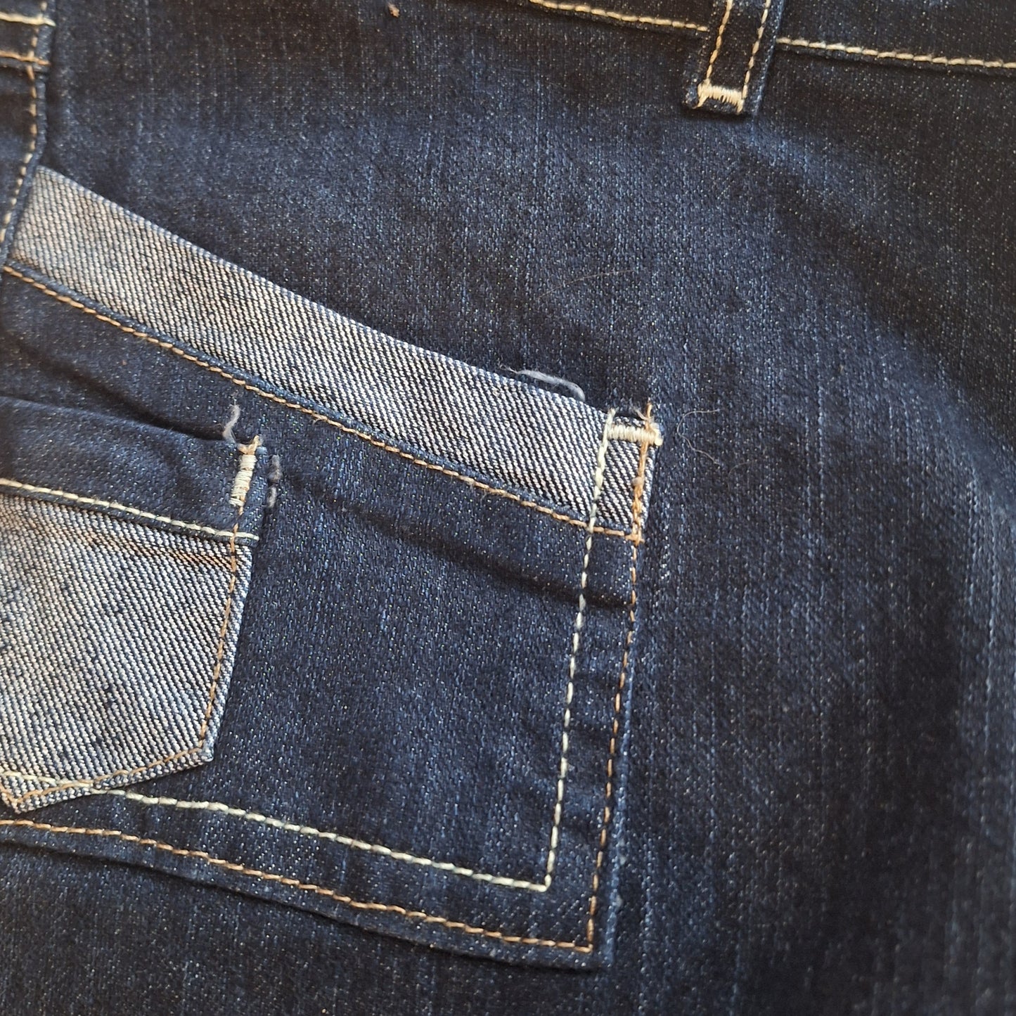 low rise jeans // ג'ינס גזרה נמוכה
