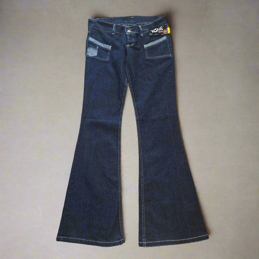 low rise jeans // ג'ינס גזרה נמוכה